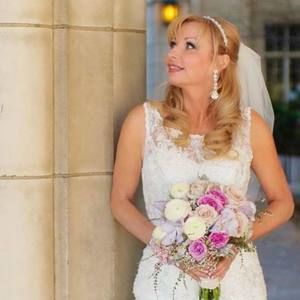 Meet your Posher, Monica